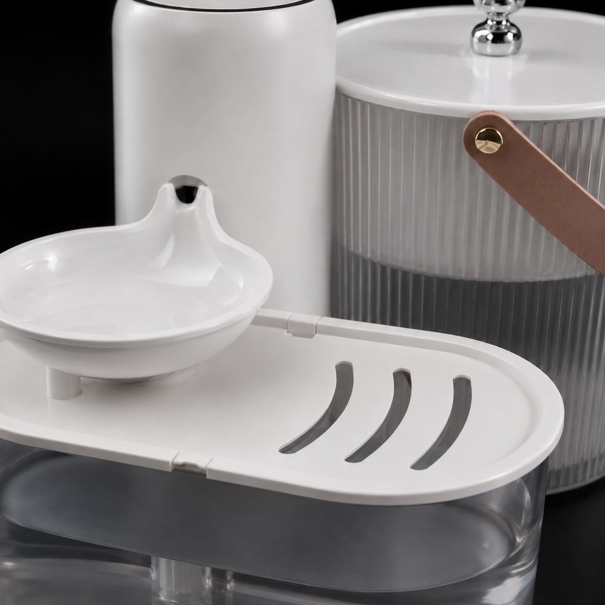 Fonte de Água Sem Fio Inclinável 2600mAh para Cães e Gatos